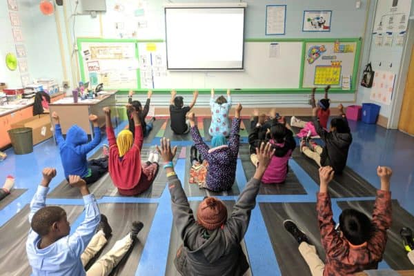 yoga_goster_classroom
