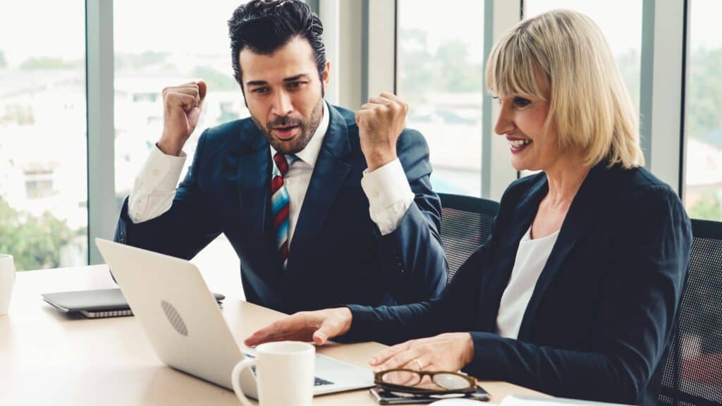 The Grant Lifecycle: 9-Step Guide from Application to Reporting 2 grant lifecycle